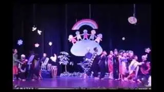 Miss Cicih Muda Pagelaran Percontohan di BLK Asem Baris Jaksel
