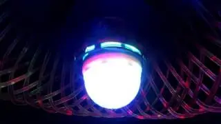 Вращающаяся разноцветная лампа  LED Full Color Rotating Lamp
