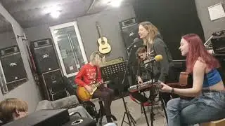 Гори твое фото.