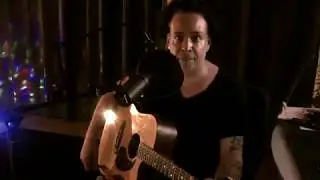 Geoff Tyson plays 