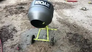 Ryobi RMX 001 cement mixer
