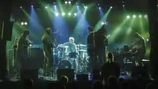 Three Friends Live in Paris