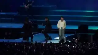 24043 Jonas Brothers in Chile - Cake by the Ocean