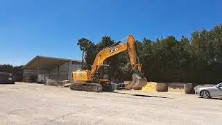 Used 2016 JCB JS 210 LC Crawler excavator | equippo.com