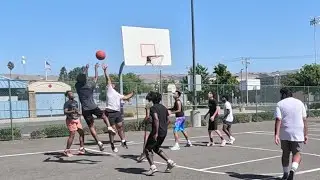 5V5 BASKETBALL AT THE PARK!