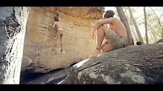 Exploring a Bouldering Cave!