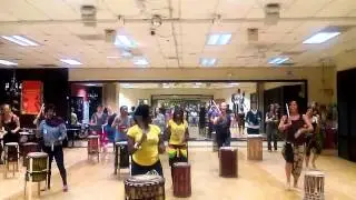 Adama Jewel teaches a Djun Djun Dance class