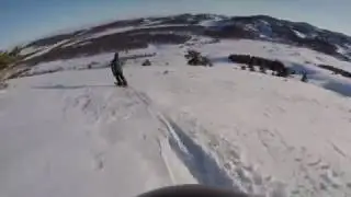 Спуск на сноуборде с горы Бедене-Кыр