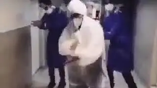 KORONA KİME ÇATTIĞININ FARKINDA DEĞİL