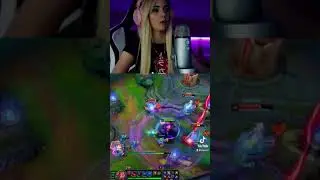 Kika intuje u lolu