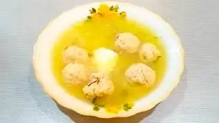 Картофельный суп-пюре с необычными творожно-мясными фрикадельками. КБЖУ – 40/5/1/3