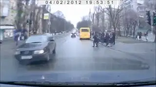 мамы что вы делаете?( бестолковый инстинкт)