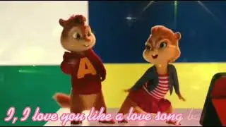 Бурундушка Британи поёт песню 