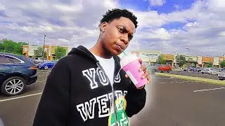 TRYING VIRAL STARBUCKS DRINKS!