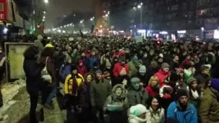 Romanians walked to protest the affirmation of corruption; Government action 'blow' he said!