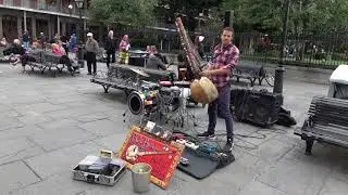 #Kora player with drummer are #busking in #NOLA E.2