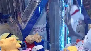 играем в автомат, вытаскиваем акулу