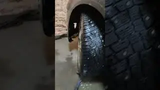Ручная ошиповка шин)