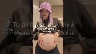 Goth preggo 💜🤰