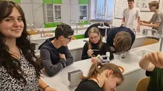 Schola Humanitas - Fyzika 2023 pokusy