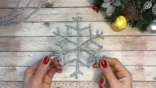 How to make Easy Snowflake ❄️ from just 3 Pipe Cleaners DIY Christmas Decoration Last minute Crafts