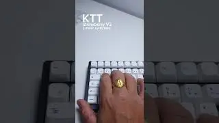 Love the sound and feel! #linearswitches #mechanicalkeyboards #kttstrawberry #keebs #keebtok #unbox