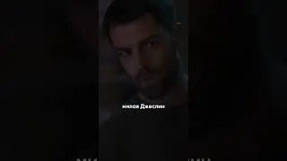 странный тип ломится в дверь😰🫣 