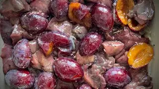 ПЕЧІНКА ЗІ СЛИВАМИ у духовці чи на сковороді / ЯК ПРИГОТУВАТИ ПЕЧІНКУ/страви з сливами/гарнір з слив