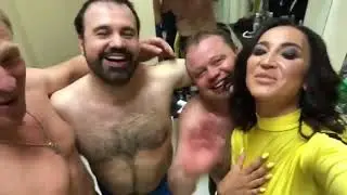 Бузова откровенные сцены на спектакле🤣нам очень смешно
