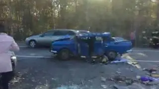Авария на кедровском повороте. 26.09.2016 жесть 18+ ДТП