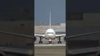 Boeing 777 WATER SPRAY Takeoff #boeing #aviation #777 #airindia