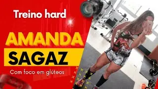 AMANDA SAGÁS realizando seu treino de glúteos -- AMANDA SAGAZ performing her gluteal workout