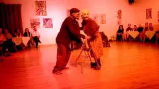 WP 20161112 23 show Mariano Otero y Alejandra Heredia 3 de 4