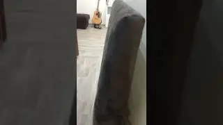 перетяжка изголовья кровати до и после. меняем кожзам на велюр.
