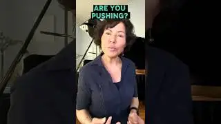PUSHING YOUR VOICE WITHOUT REALIZING IT? Sing Without Straining!  