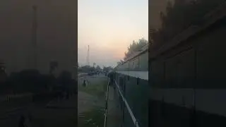 Chugging speed up sound of chinese locomotive ZCU #shorts #live #train #sound #ytshorts #yts #yt