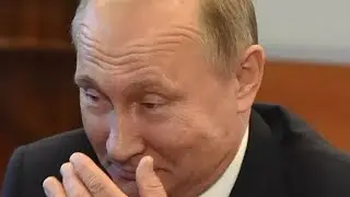 президент Владимир Путин попрощался с Горбачёвым и пожал ему руку в прямом эфире / 