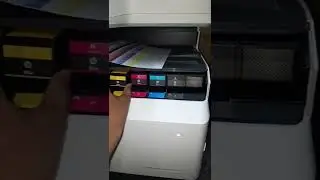 Mesin fotocopy warna speed 40 lembar per menit