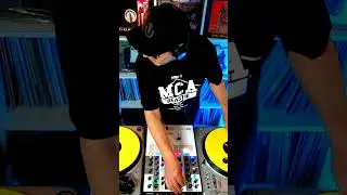 🔥ROUTINE FONKY🔥 #vinyldj #jazzybeats #turntabledj #shorts #vinyldj #dj #djset  #funkymusic