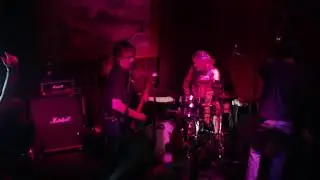 White Women  live at the Redwood Bar