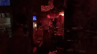 Pey performing Crazy by Patsy Cline