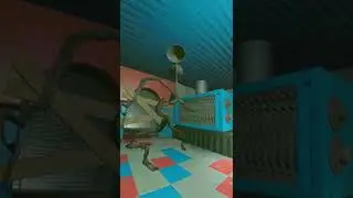 Why is SIREN HEAD In Poppy Playtime Chapter 2?