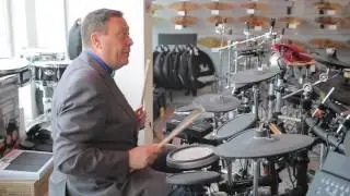 Тестирование эл. ударной установки Yamaha. Ярослав Питерский в "Мир Музыки" ч.2.