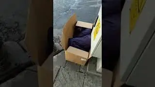 как спят бездомные дети в Стамбуле.#