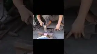https://youtu.be/FClLCkWHt0k?si=Ky6mE1DGB9a-Uq2Z Blacksmith Working knife #shorts #short #knife