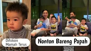 LUCUNYA RAPHAEL MOEIS DAN MIKHAEL MOEIS NONTON BARENG PAPAH