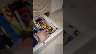 Шуфляда для інструментів