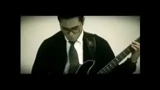 Lipgloss - Mereka Sebut Timur (Video Clip)