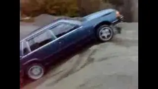 Volvo 740 leker på Hausvik i Lyngdal 2