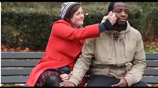 Tom Rosenthal - Lights are on but Nobody's Home (Official Music Video)